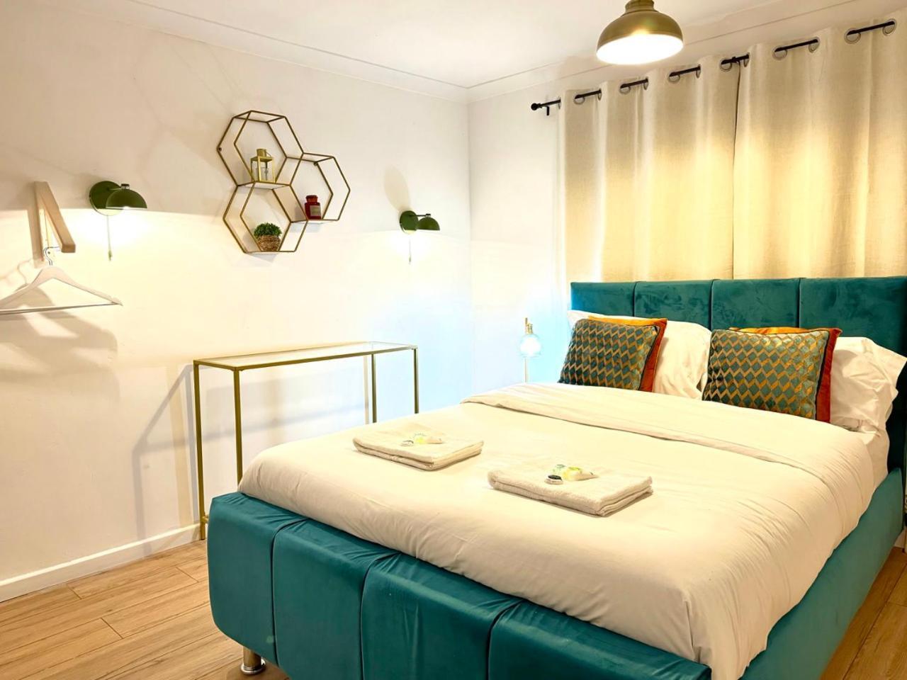 Rnm - Business Professionals Ready, Cost Effective For Large Stays! 3 Bedroom Lounge, Private Access & Entire Place, Kitchen & Washroom With Amenities, Smart Tv, Easy Access, Fast Wifi, Large Driveway, Great Transport Links, Near Worcester Hospital A Eksteriør billede